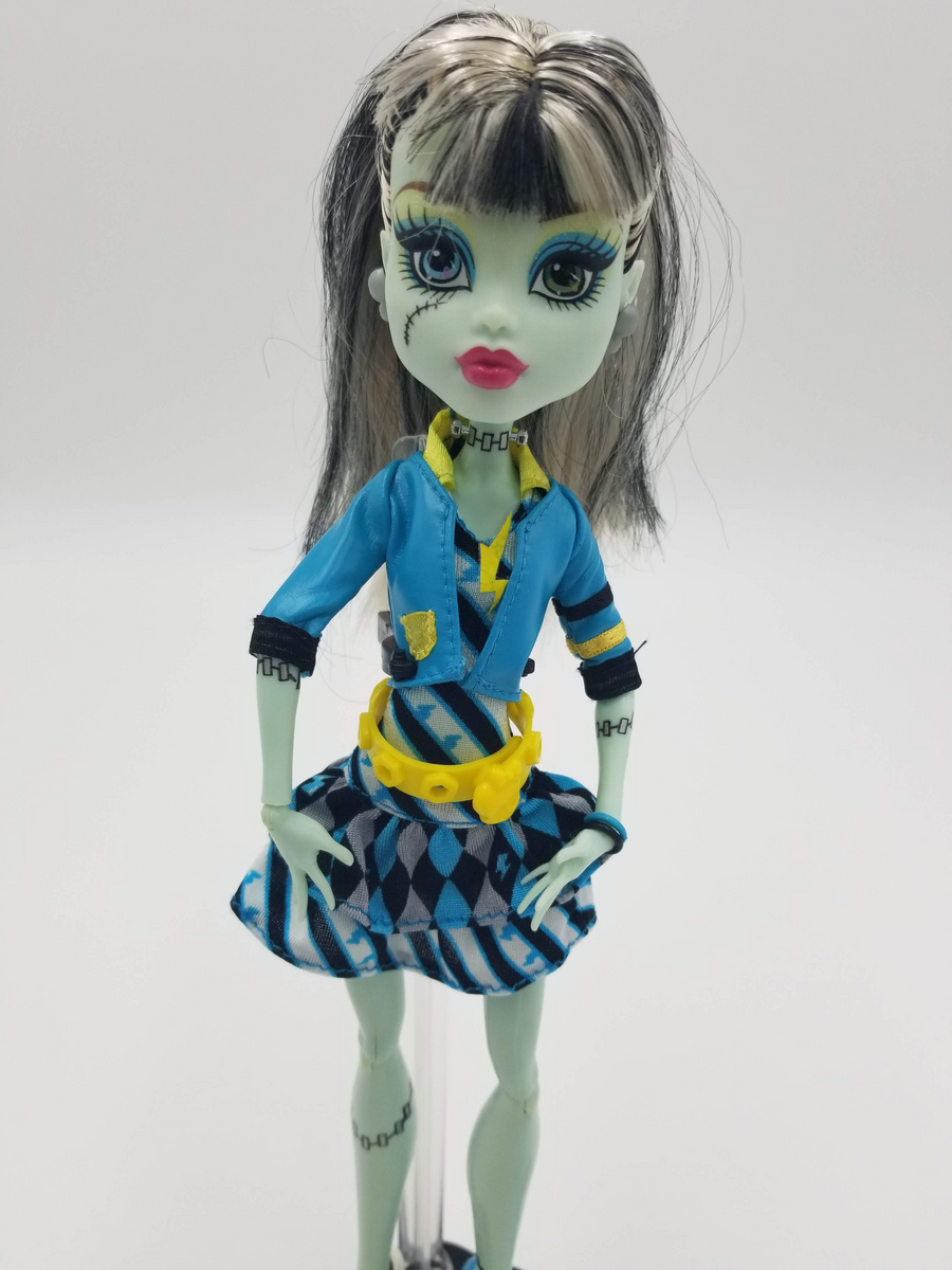 Monster High Dolls Frankie Stein Picture Day 2013 Open Dead Inside