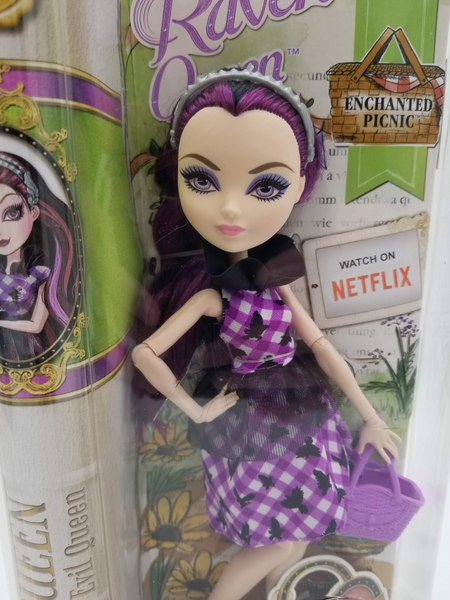 Ever After High Dolls Raven Queen Enchanted Picnic 2015