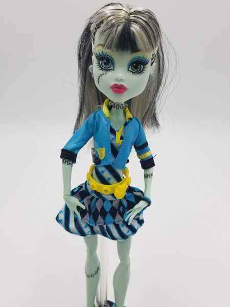 Monster High Dolls Frankie Stein Picture Day 2013