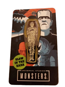 Universal Studios Monsters Mummy Glow In The Dark Pin