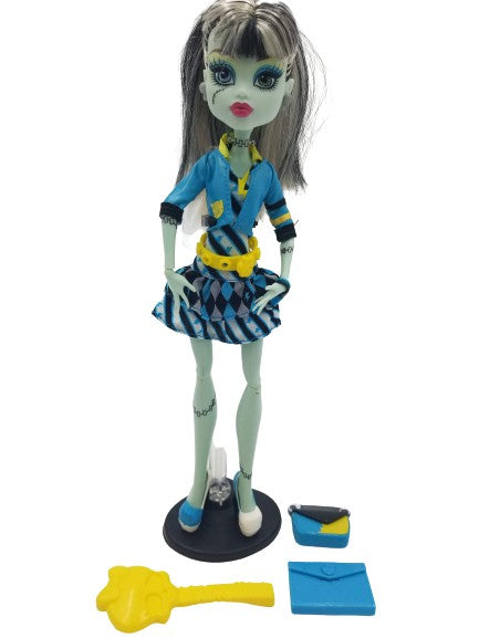 Monster High Dolls Frankie Stein Picture Day 2013
